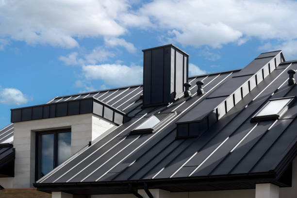 Best Roof Maintenance and Cleaning  in Old Fig Garden, CA